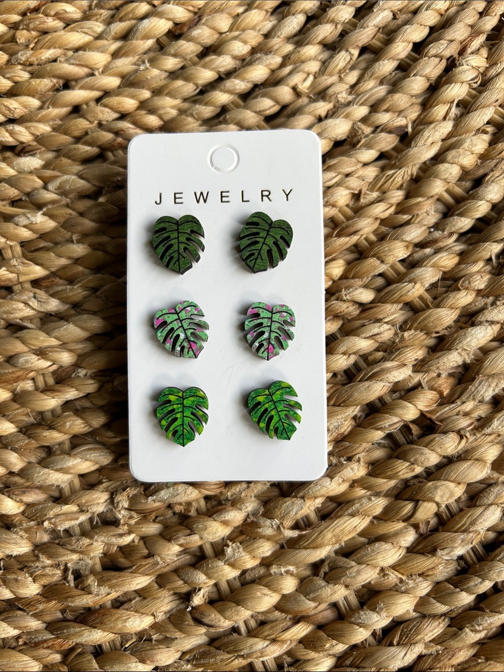 Monstera earrings.